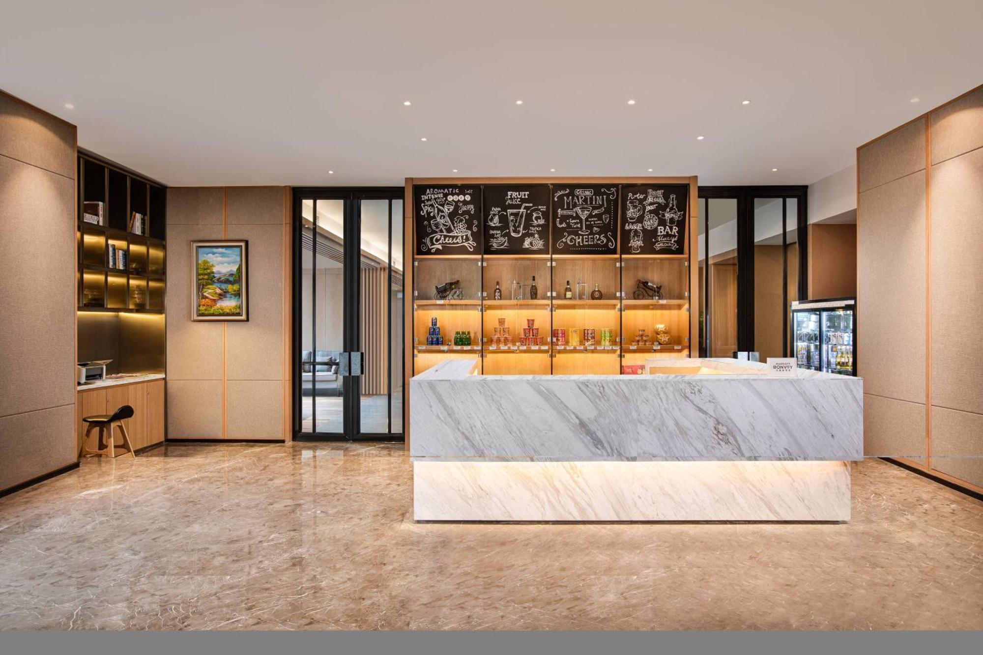 Отель Fairfield By Marriott Taiyuan South Экстерьер фото